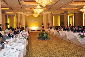 ไทยและลาวหารือเกี่ยวกับการกำหนดเส้นแบ่งพรมแดน